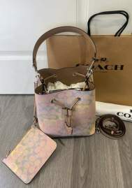 Picture of Coach Handbags _SKUfw240689263fw